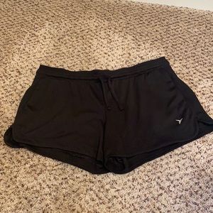 Old Navy - Go Dry Shorts - Black - Size L